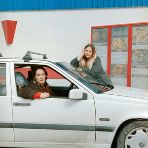Mise En Scene — Beige Corolla